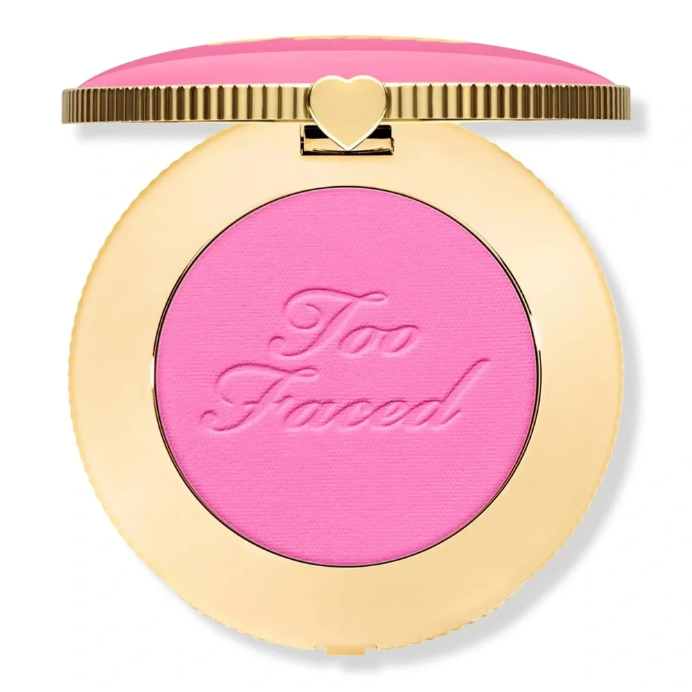 2F ‘Super Candy Clouds’ Cloud Crush Blurring Powder Blush